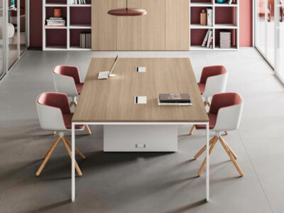 Avery – U Leg Meeting Table (2)