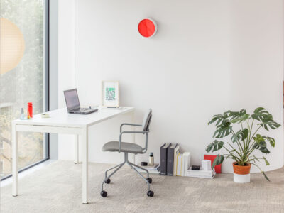 Bloom – Operational Office Desk With Cable Tidy