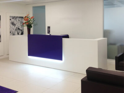 Mona 1 – Reception Desk 11