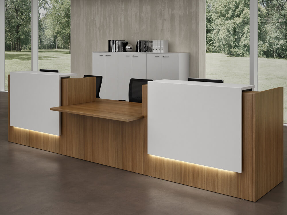 Nero 3 Straight Reception Desk With Middle Low Counter 02