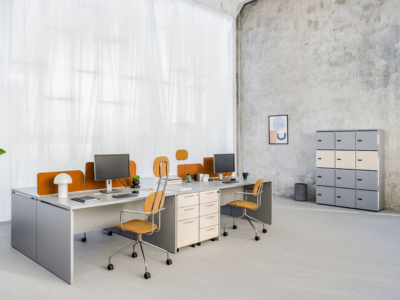 Noah – White Operational Office Desk With Slab Leg1