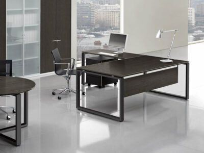 Raymond 1 – Melamine Top And Metal Leg Executive Desk