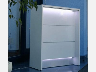 Alba 1 – Reception Desk in White with Multiple Front Finishes