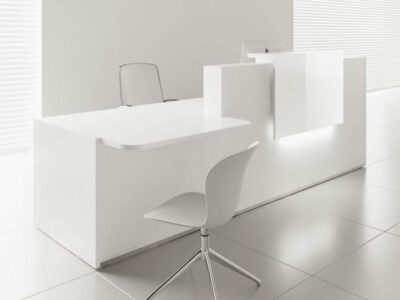 Andreas 6 – Reception Desk with DDA Approved Wheelchair Access