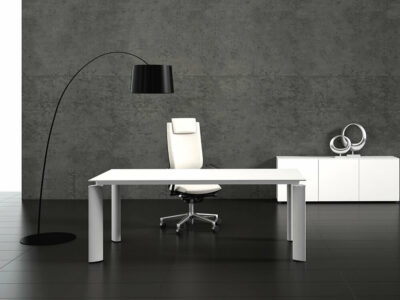 Reve – Solid Executive Desk With Optional Return