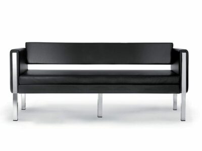 Mars – Three-Seater Sofa in Leather with Chrome Frame