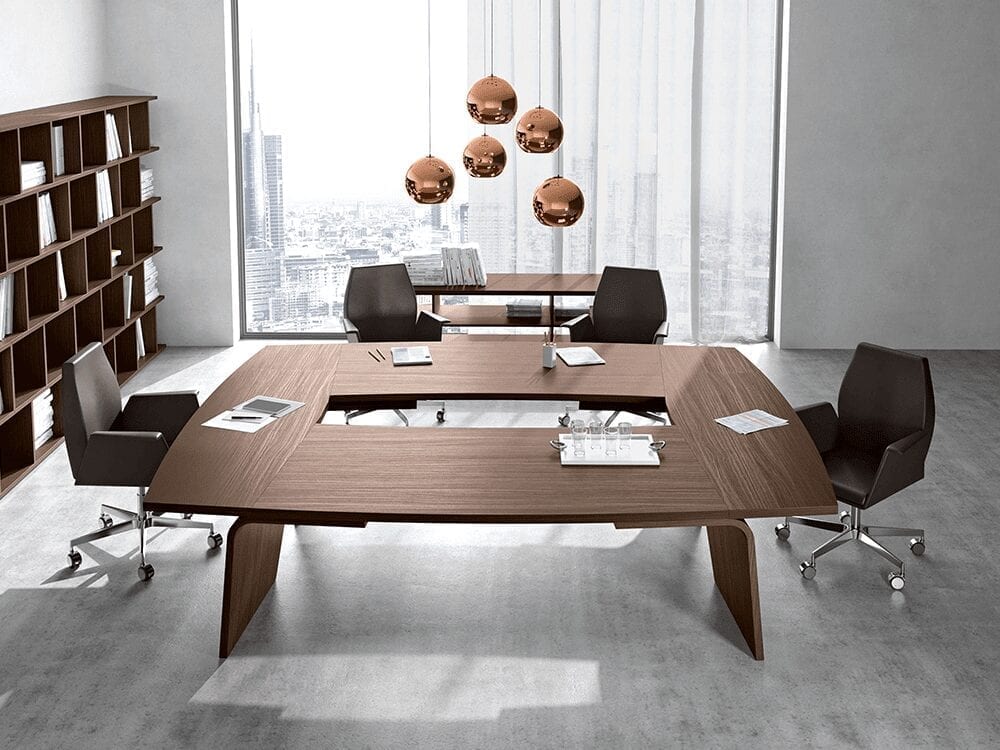 Fionn – Four Piece Meeting Table