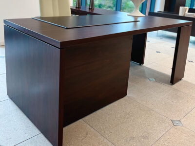 Grandioso 2 Grand Executive Desk And Optional Credenza Unit 10