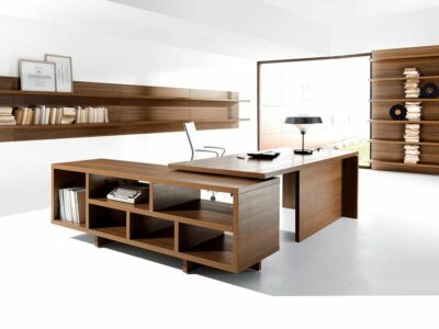 Grandioso 1 - Grand Executive Desk and Optional Credenza Unit