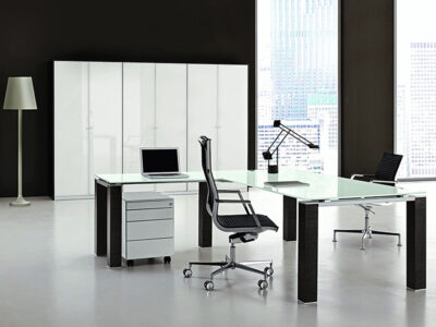 Vetroso – Glass Executive Desk With Sturdy U Goalpost Legs