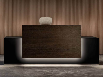 Luxor – Elegant Reception Desk With Optional Melamine Overhang Panel 02 1