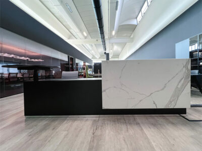 Luxor – Elegant Reception Desk With Overhang 03