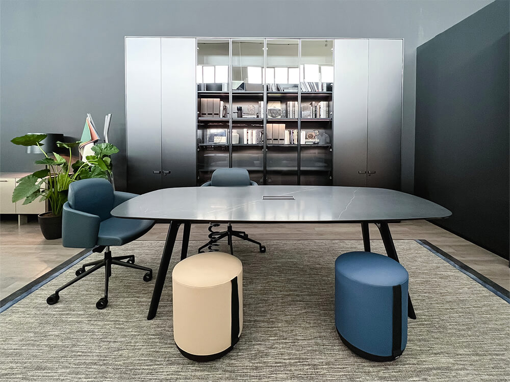 Yahu Barrel And Rounded Corner Shape Meeting Table 01