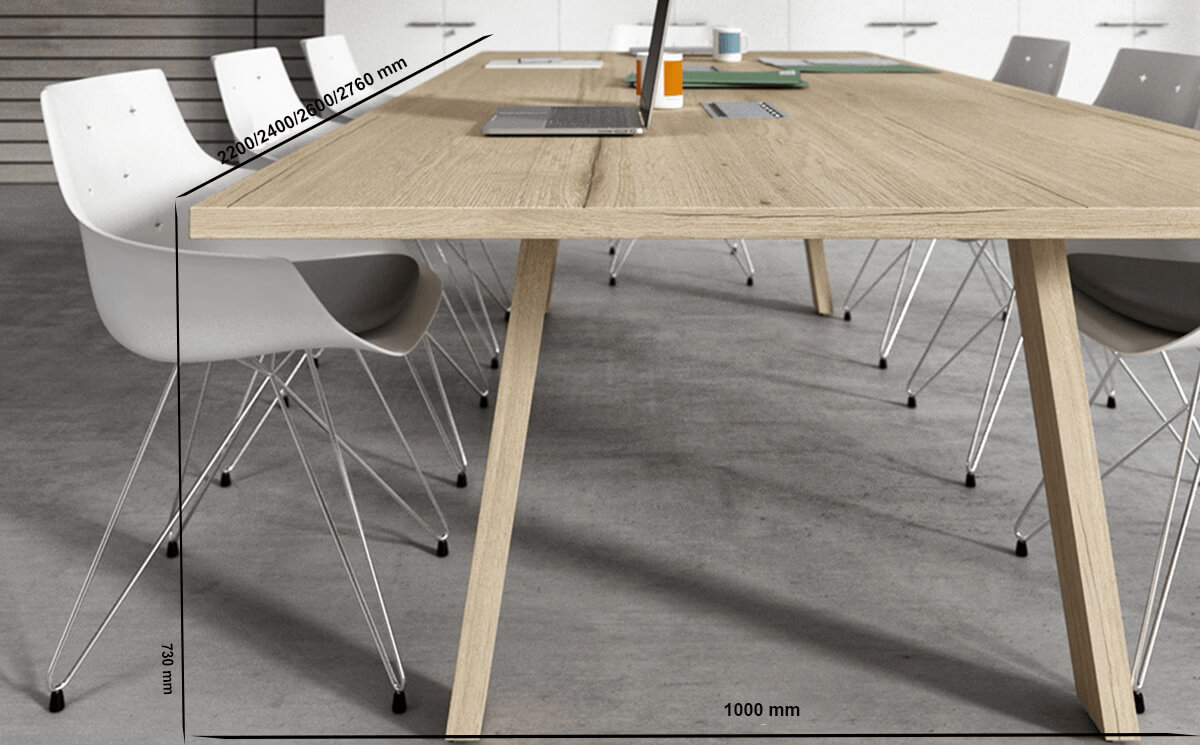 Yahya – Traditional Oak Rectangular Meeting Table With Coated Legs