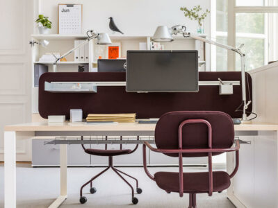 Bella 1 – Office Desk With Ring Leg..