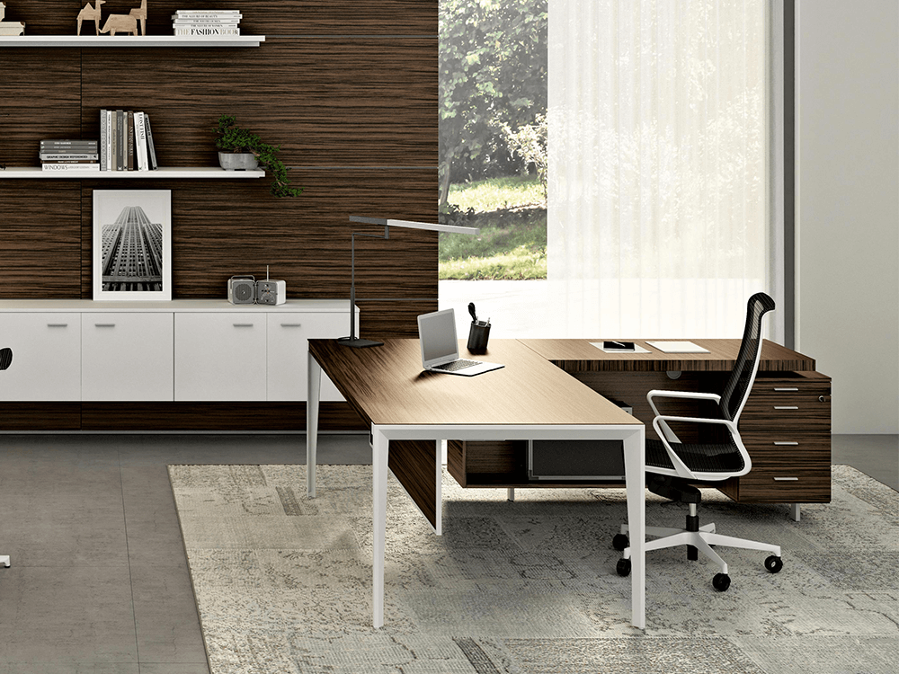 Buono 1 Sleek Executive Desk In Wood Venee1r