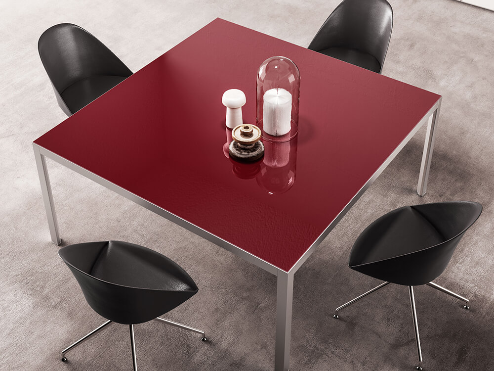 Hype Meeting Table With Lacquered Glass Top 1