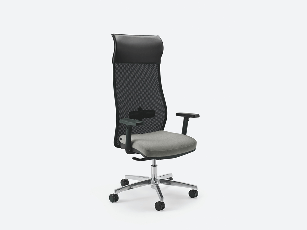 Grid – Mesh Back Executive Chair 1