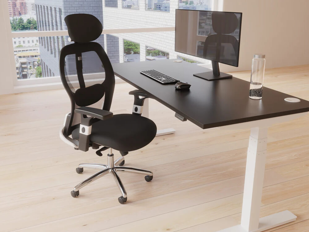 Bennett – Mesh Back Black Fabric Chair 02 Img