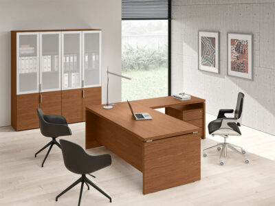 Bravvo Executive Desk In Panel Legs 2