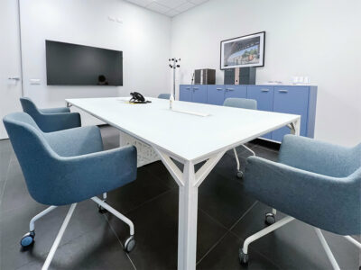 Gavino Square And Rectangular Meeting Room Table 02