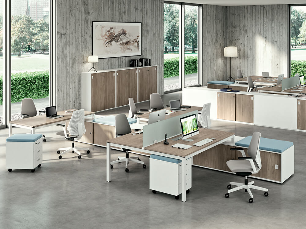 Operationa Desk With Pedestal X4 02