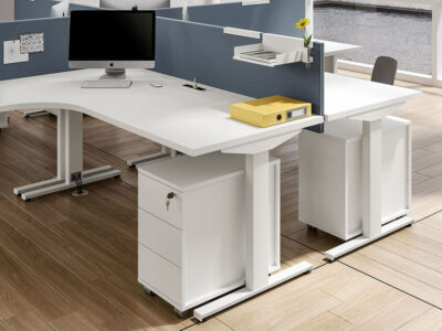 Natala 1 – Curved Operational Desk With Return And Optional Dividing Screen 04