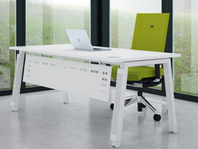 Eashta Executive Desk With Optional Pedestal And Modesty Panel 04