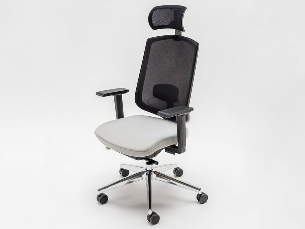 Fargo Operational Chair With Optional Headrest 3