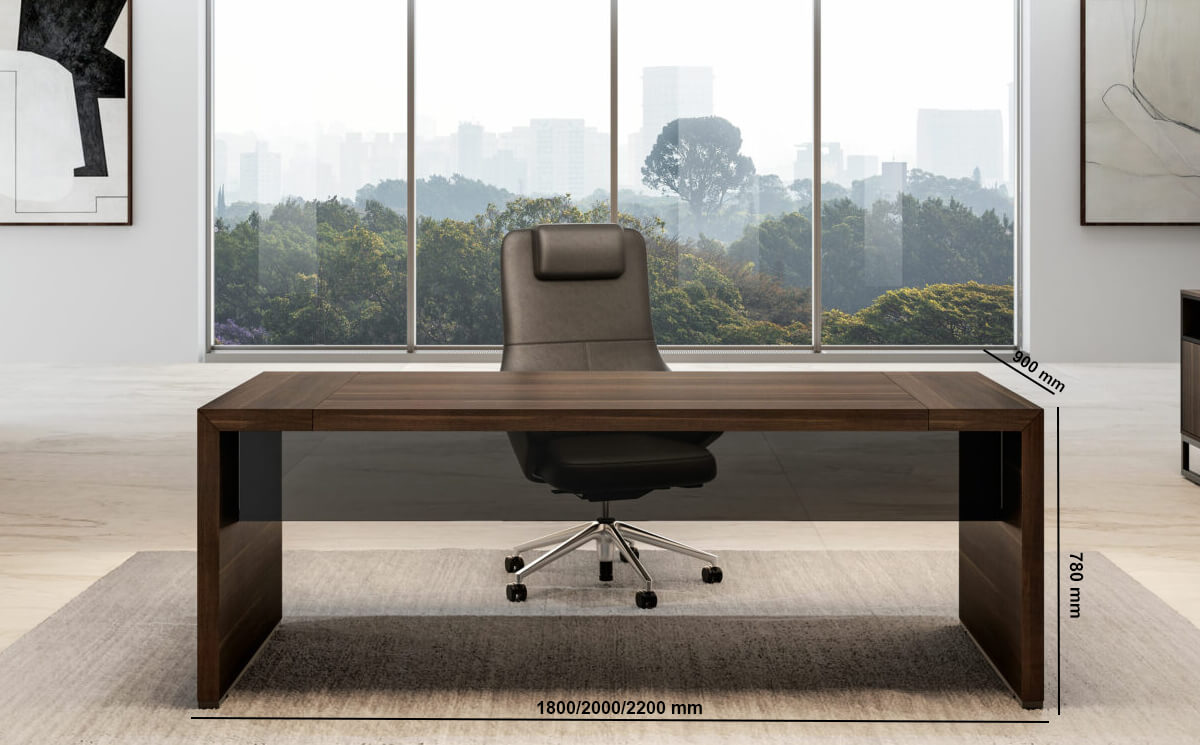 Gianny – Executive Desk With Modesty Panel