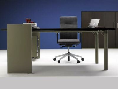 Isabella Modern Executive Desk With Optional Return 1