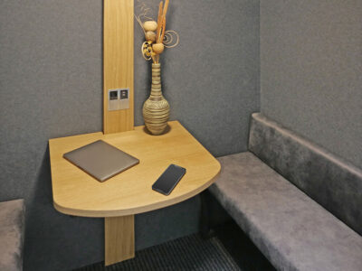 Taifa Office Meeting Pods For 2 And 4 Peoples 7