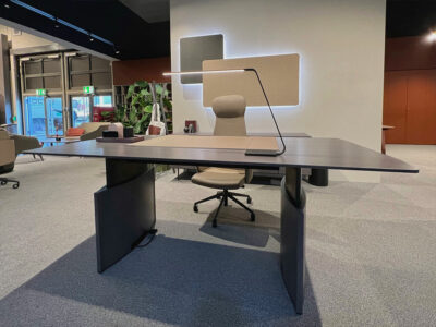 Vitali Height Adjustable Executive Desk 8