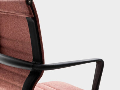 Sisto 2 – Back Padded Fabric Meeting Chair 3