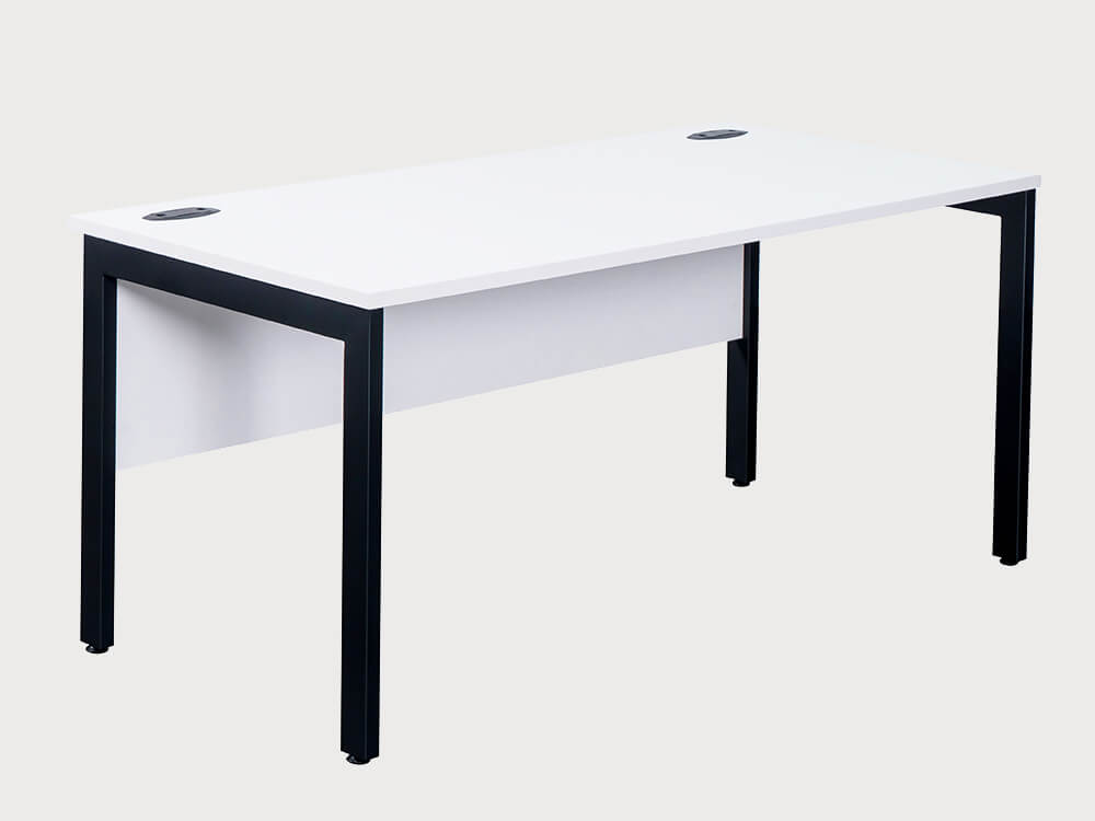 Madian 1 Operational Office Desk With Modesty Panel 3