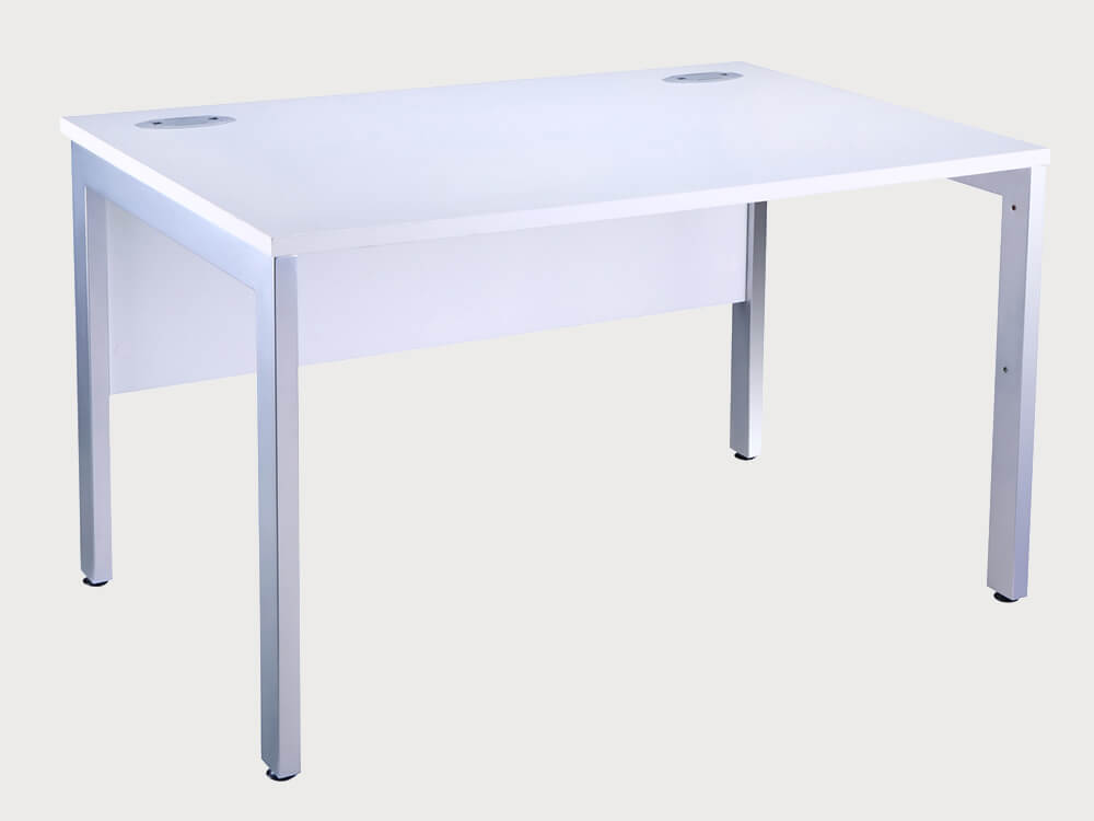 Madian 1 Operational Office Desk With Modesty Panel 4