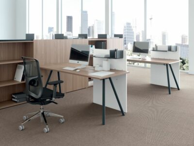 Glada 2 – Back To Back Operational Office Desk With A Leg For 2 ,4 And 6 Persons 2