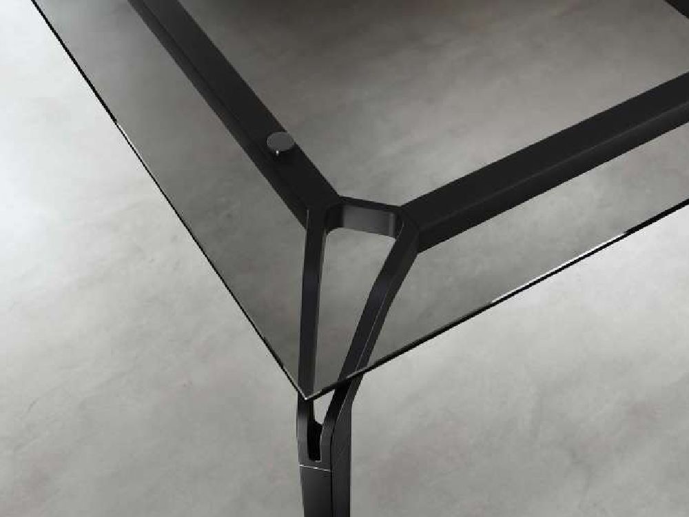 Vinny – Glass Executive Desk With Aluminium Legs 11