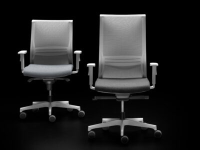 Domenica – Mesh Back Executive Chair With Headrest 01