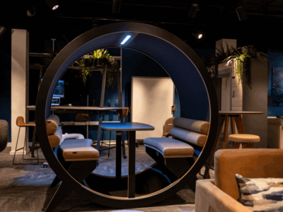 Brixton – Beautifully Designed Acoustic Meeting Pod For 2, 4 And 6 Persons With Optional Acoustic Backwall Main Img