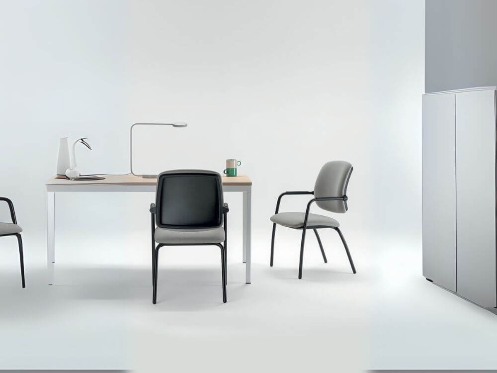 Fred Visitor Chair Main Img