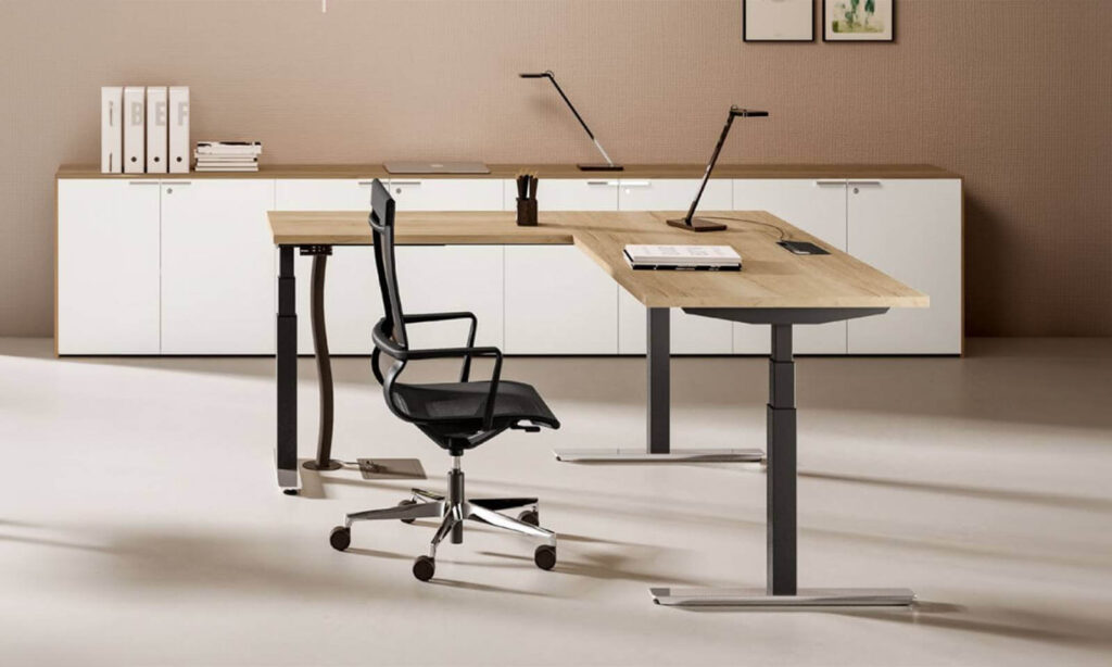 Designing Functional And Comfortable Workspaces For Healthcare Professionals 01 Img